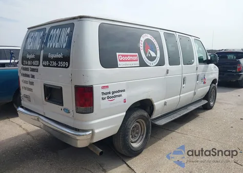 2010 Ford E-350 Super Duty Xl/Xlt z USA, uszkodzony, nr VIN 1FBNE3BL6ADA06786